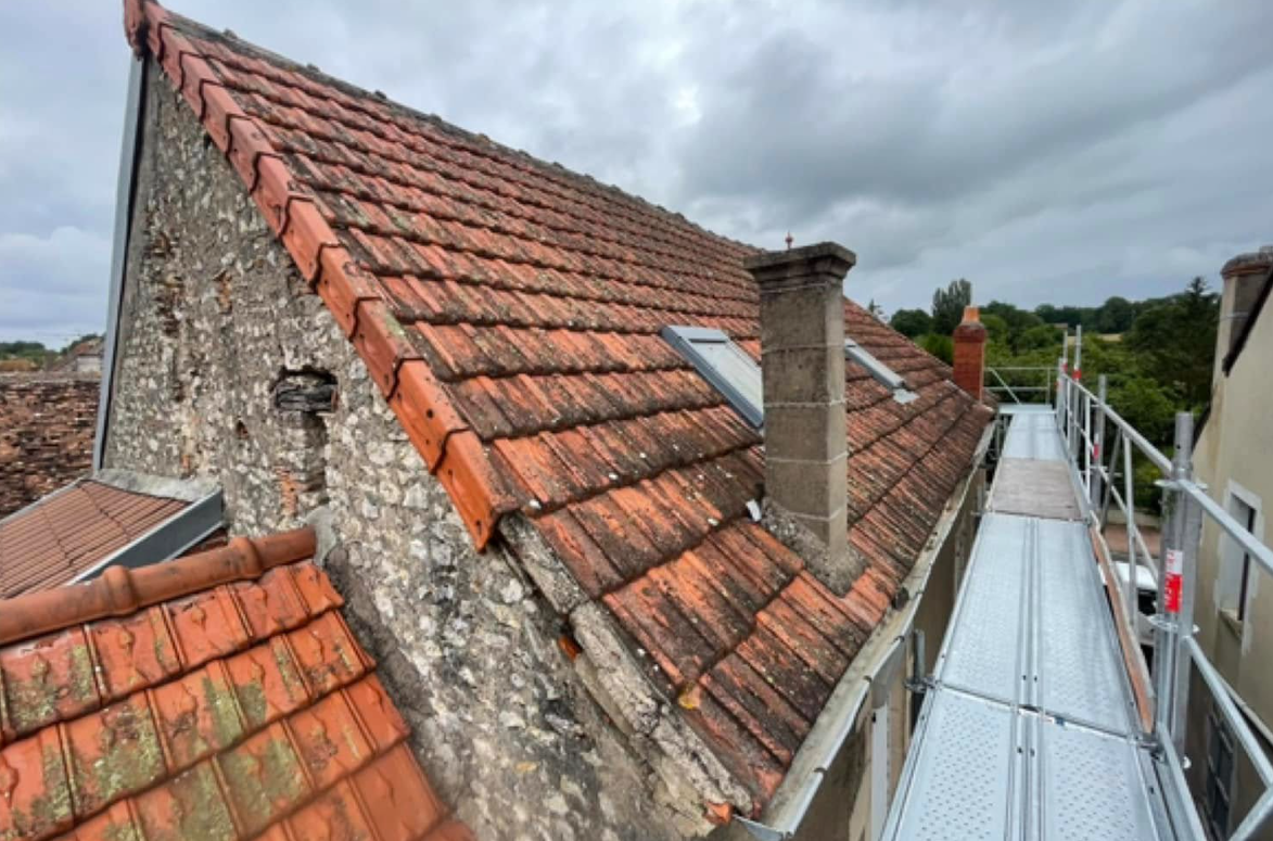 Toiture avant rénovation en Rhône